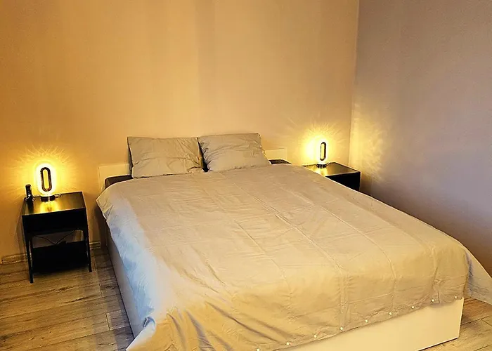 דירה Dark Romance- Bdsm Greya Dla Zakochanych Par רודה שלונסקה